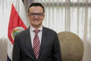 Sr. Gustavo Segura Sancho, Ministro de Turismo de Costa Rica