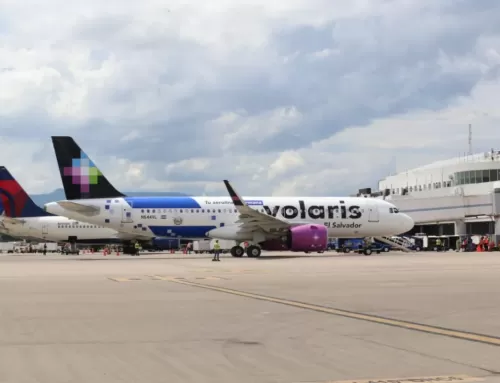 Volaris inaugura vuelos comerciales entre El Salvador y Honduras para fomentar turismo intrarregional