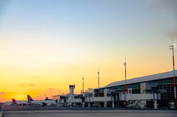 Aeropuerto Internacional San Oscar Arnulfo Romero - CATA